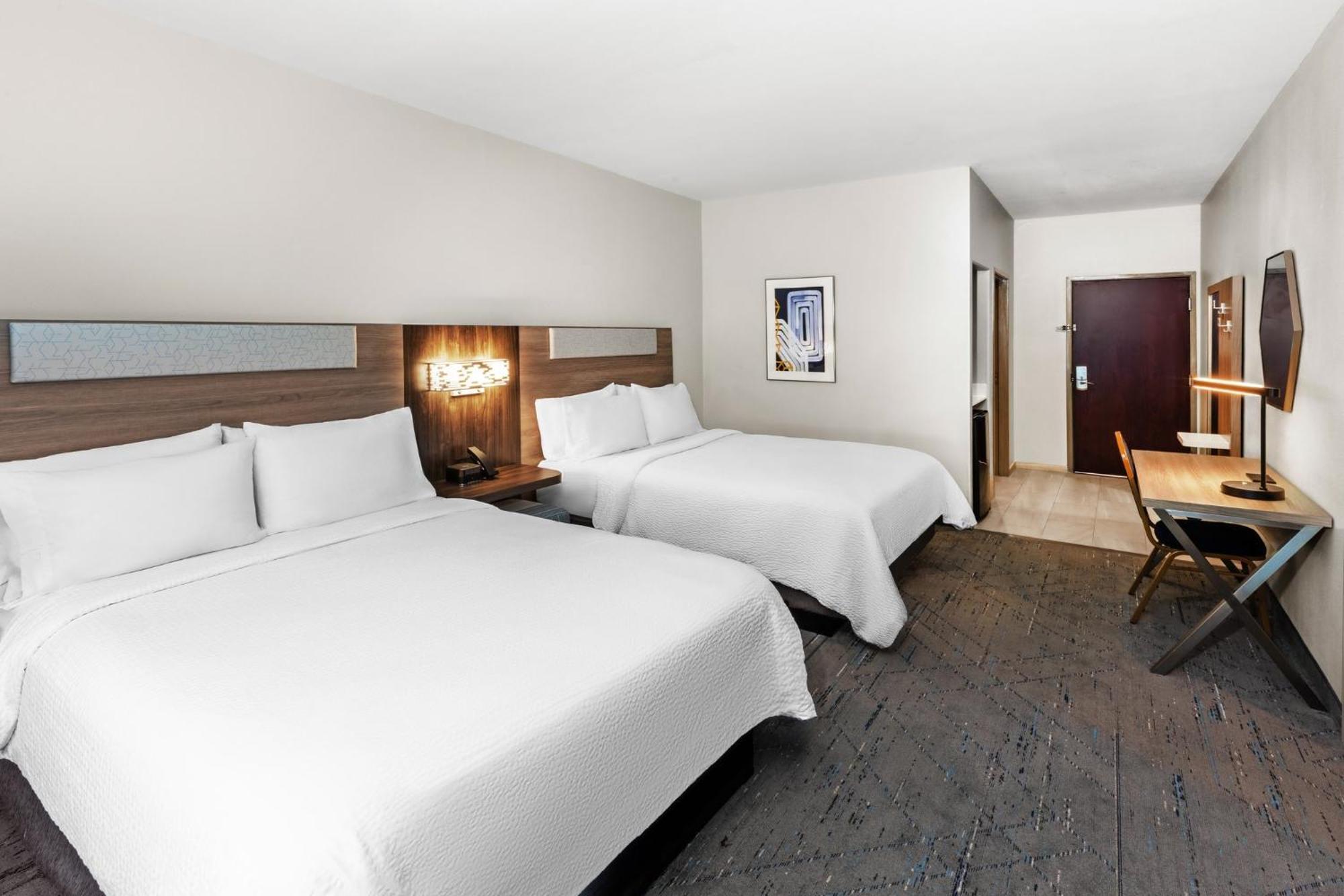 Holiday Inn Express Hotel & Suites Henderson - Traffic Star By Ihg Exterior foto